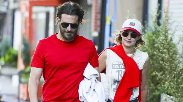 Gigi Hadid Bradley Cooper Eagles Game
