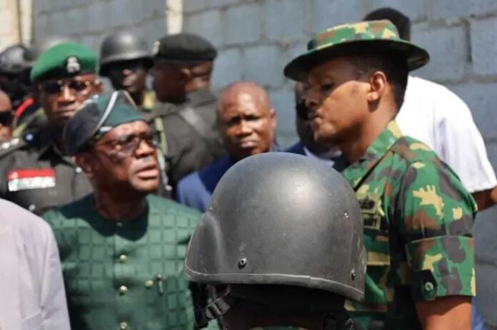Nyesom Wike Confronts Military Officer