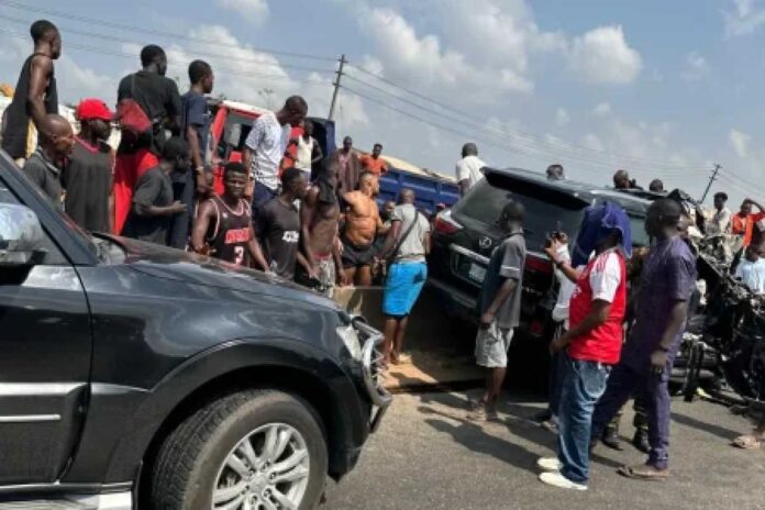 Akunza Ashige Community Attack