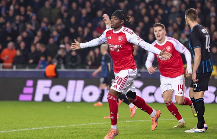 Andreas Cornelius Celebrating Goal For Copenhagen