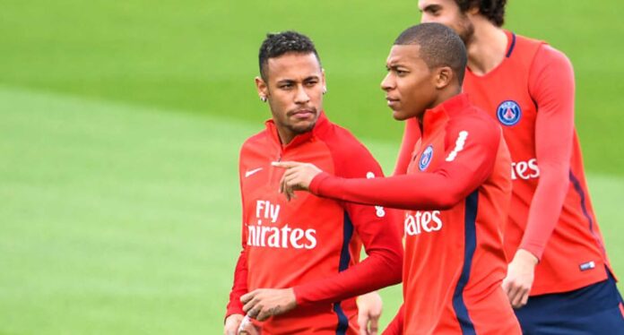 Arsenal Youth Players Training Session