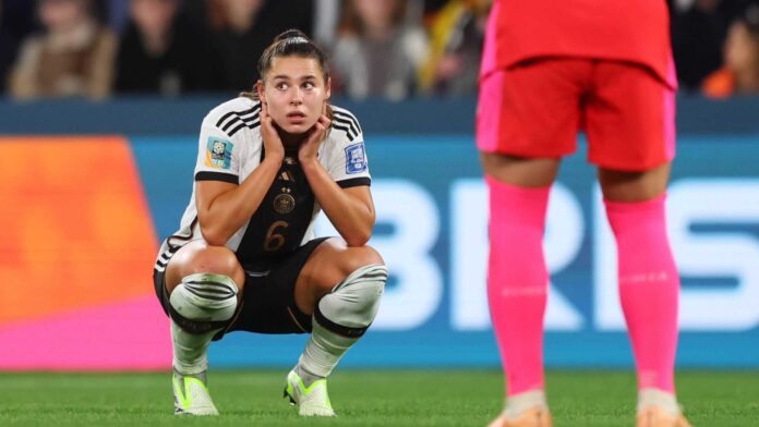 Fc Bayern Frauen Football Match