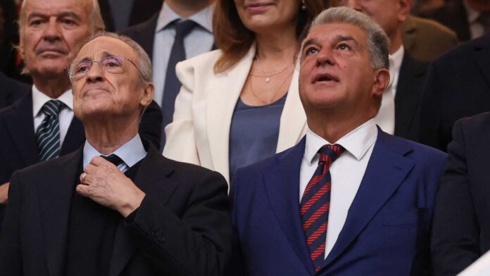 Joan Laporta With Fc Barcelona Supporters