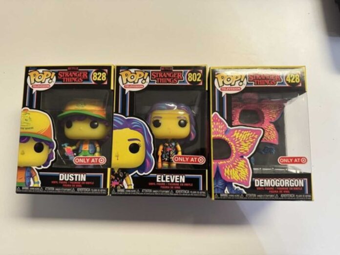 Stranger Things Cast And Demogorgons