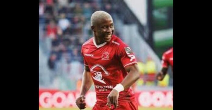 Tochukwu Nnadi Playing Football