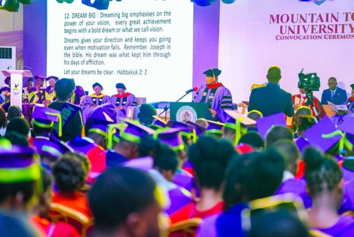 Umo Eno Giving Speech At University