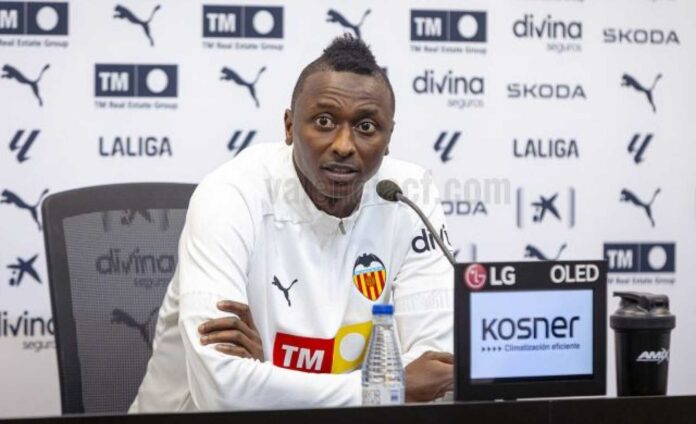 Valencia Cf Coach Carlos Corberán