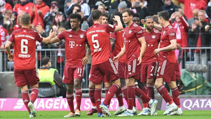 Bayern Munich Players Celebrating Goals