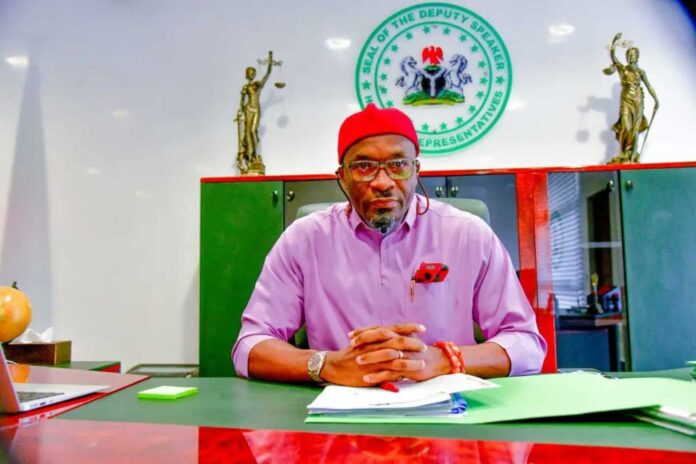 Benjamin Kalu Speaking At Apc Meeting