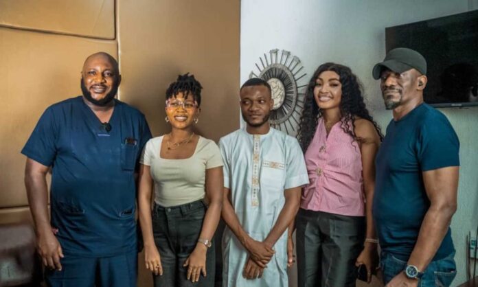 Hanu Agbodjie Presenting Smart Glasses