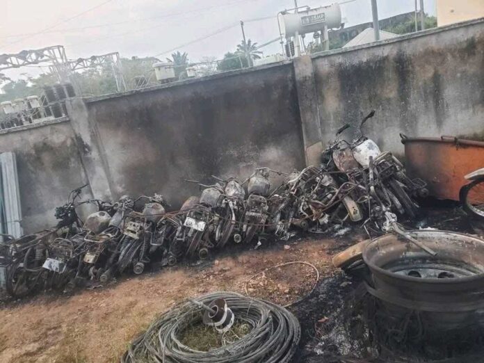 Ipele Community Attack Police Station