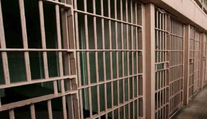 Kano Correctional Service Arrest Drug Smugglers