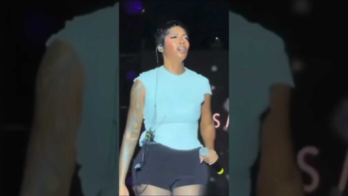 Tiwa Savage Emotional Performance