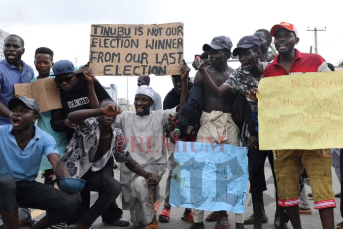 Venezuelan Police Officer Treason Death News