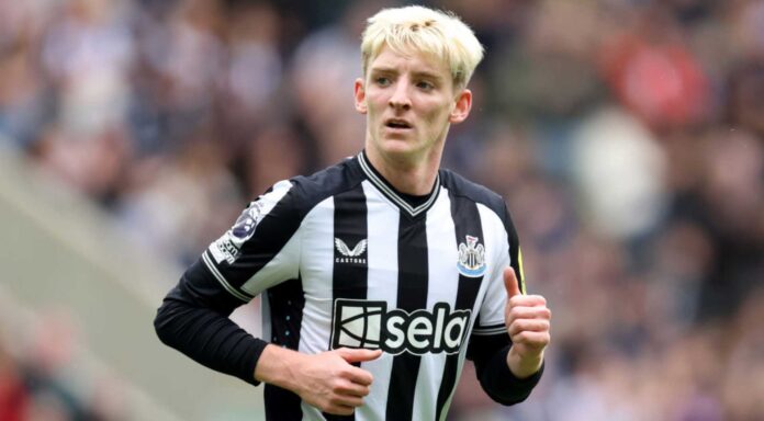 Anthony Gordon Football Player