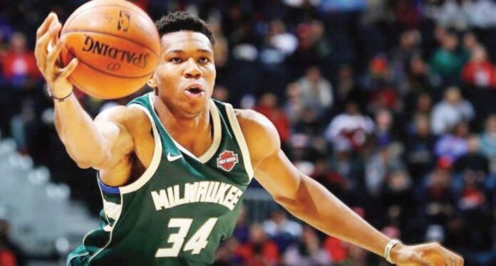 Bucks And Thunder Basketball Players