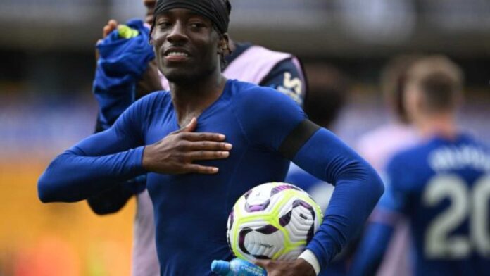 Noni Madueke Playing Football