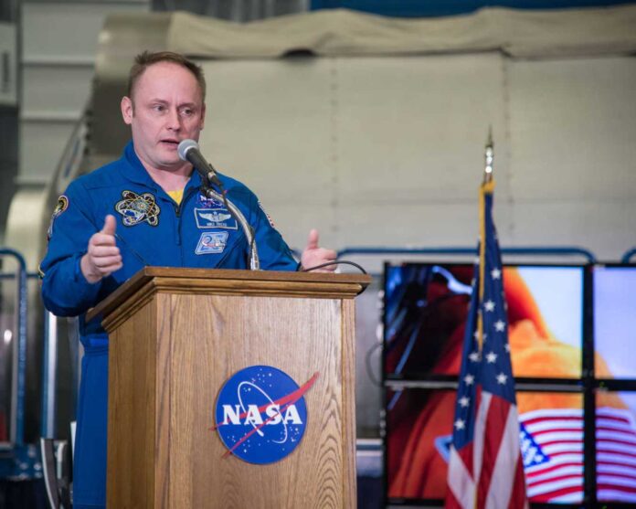 Nasa Astronaut Mike Fincke Medical Emergency