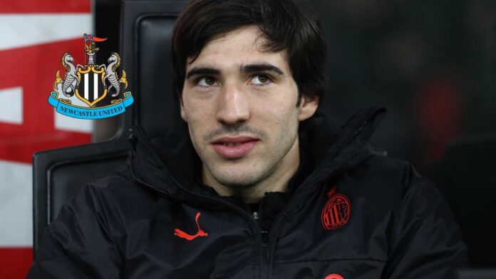 Sandro Tonali Celebrating Goal For Italy