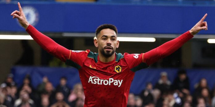 Cruzeiro Goalkeeper Matheus Cunha Training
