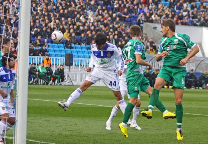 Dynamo Kyiv Vs Karpaty Lviv Football Match