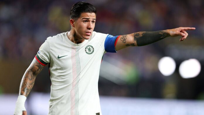 Enzo Fernandez Chelsea Argentina Midfielder