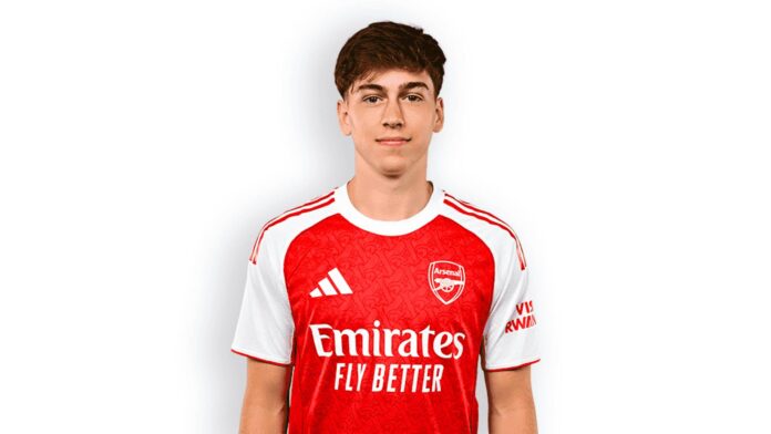 Harrison Dudziak Arsenal Midfielder Training
