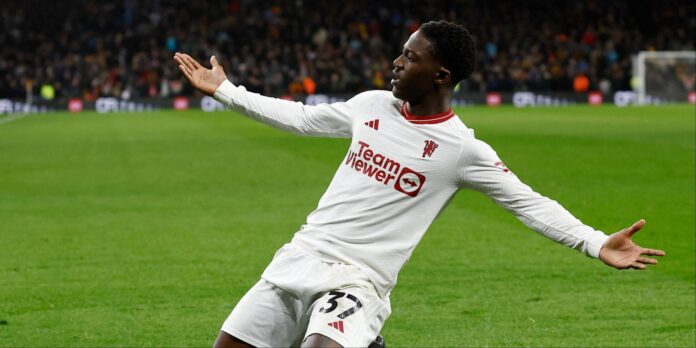 Kobbie Mainoo Manchester United Celebration