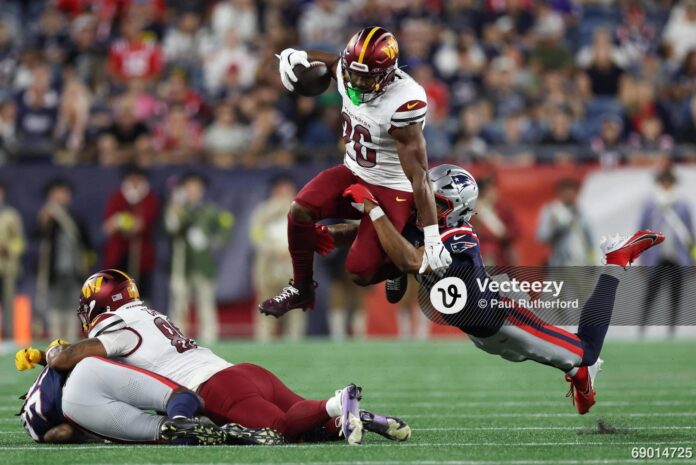 New England Patriots Linebacker Marte Mapu