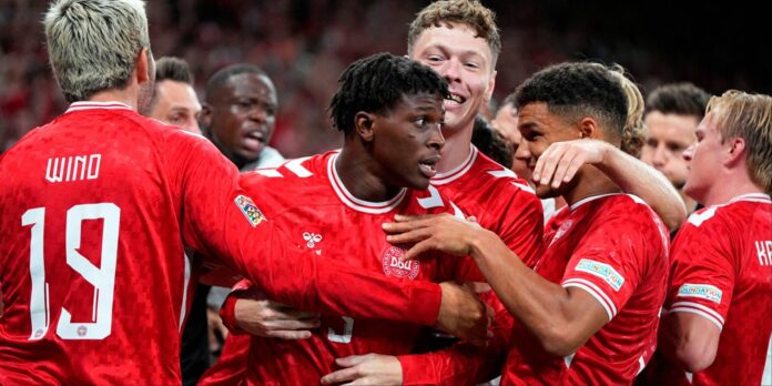 Patrick Dorgu Manchester United Training Injury Recovery