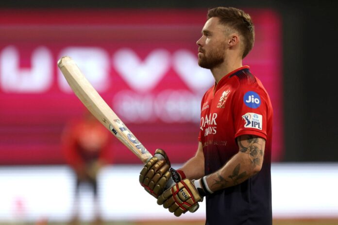 Phil Salt Batting For Rcb Against Mi