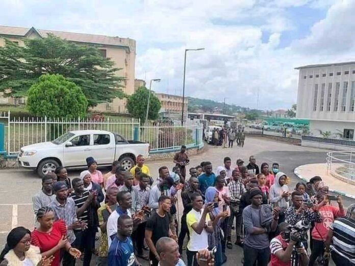 Plateau State Violence, Jos Crisis, Unijos Evacuation