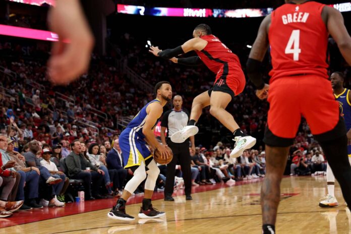Stephen Curry Shooting Three Pointer Vs Rockets