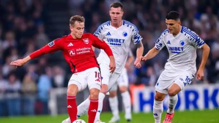 Vejle Vs Fc Copenhagen Superliga Match